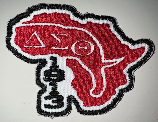DST Triple Intertwined Hearts Iron-On Patch